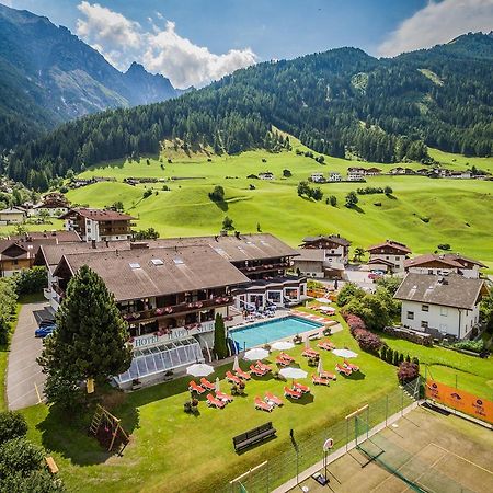 Happy Stubai Hotel Neustift im Stubaital Exterior foto