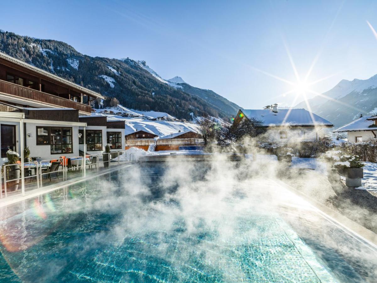 Happy Stubai Hotel Neustift im Stubaital Exterior foto